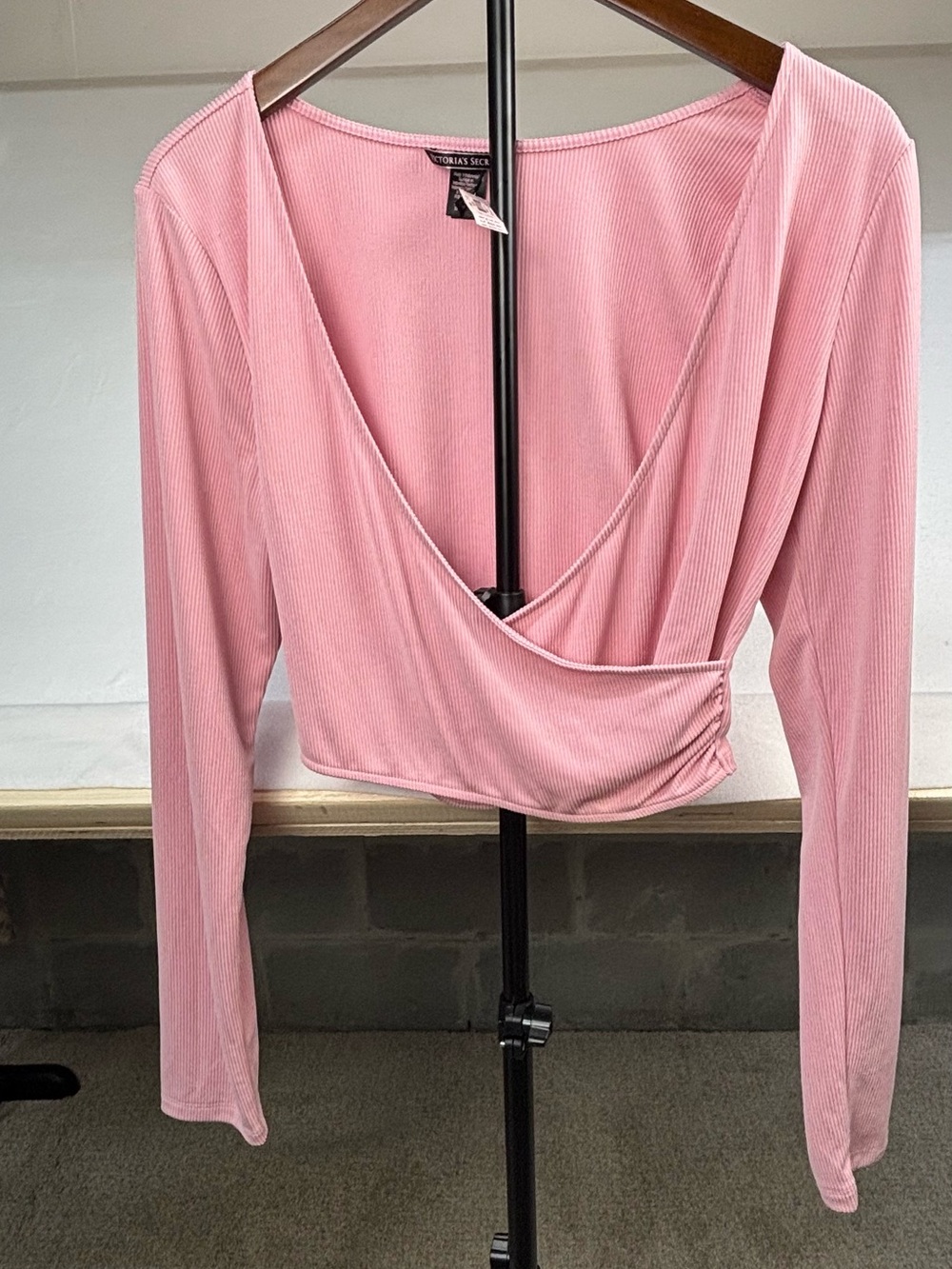 Victoria's Secret Ribbed Wrap-Front Crop Top - Pink